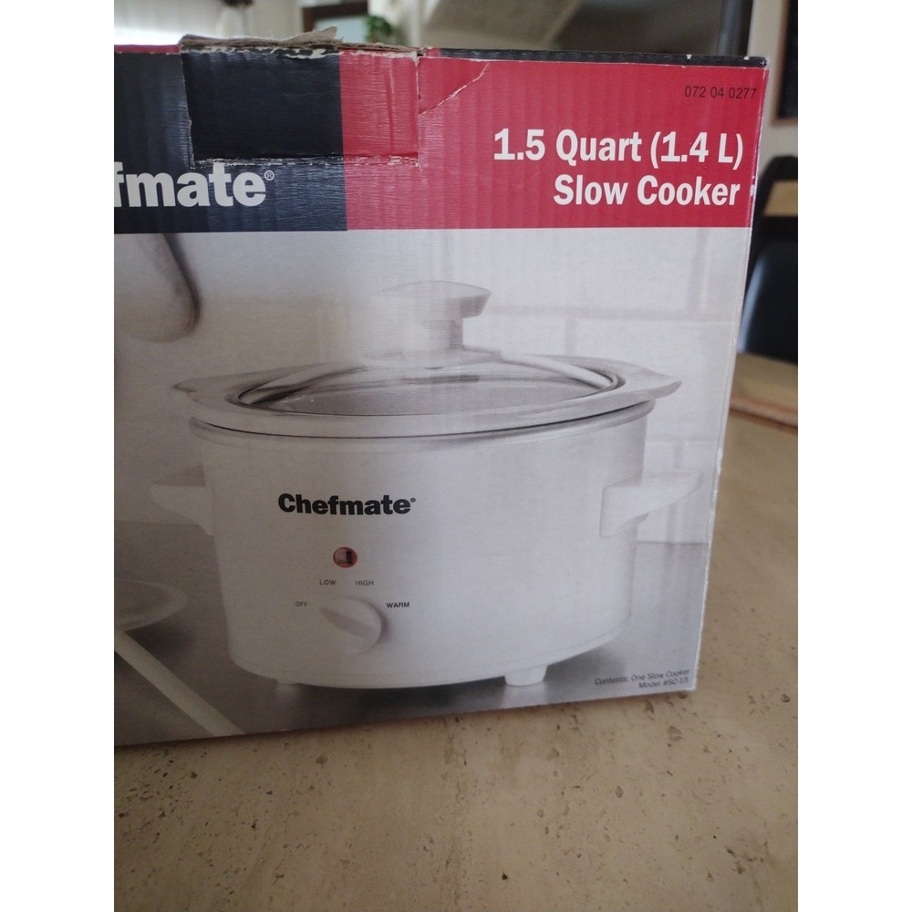 Chefmate 1.5 Quart Slow Cooker‎ White Three Heat Settings Power Light Ceramic